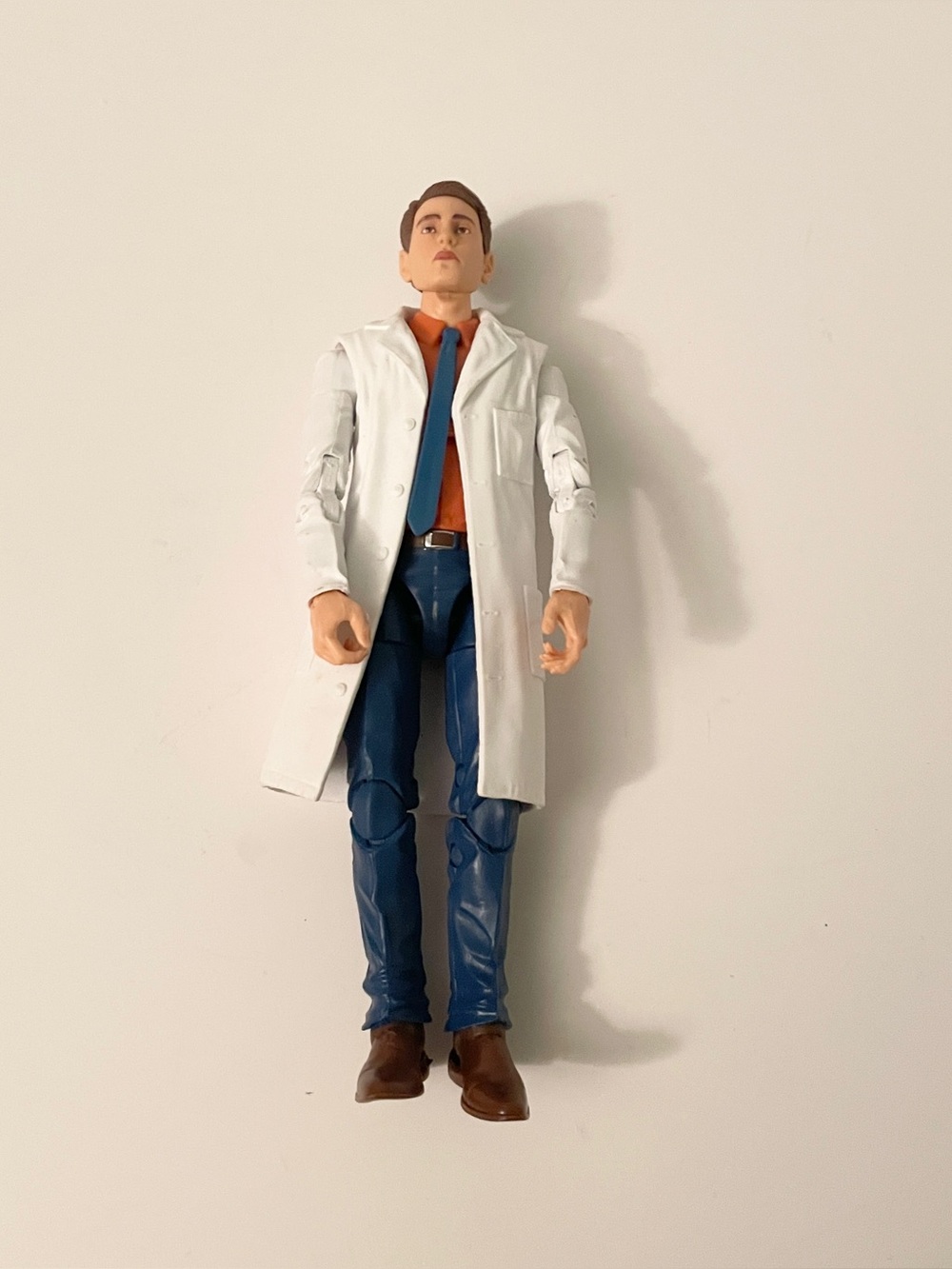 Marvel Legends Dr. Bruce Banner The Hulk 60th Anniversary Lab Coat Action Figure